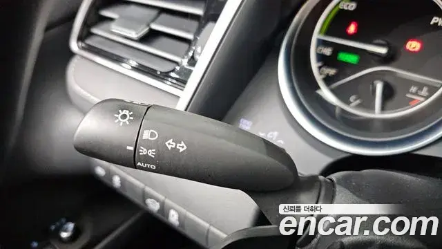Toyota Camry 2024 — Photo 2/31