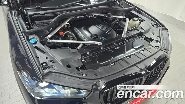 BMW X5 2025 — Photo 21/30