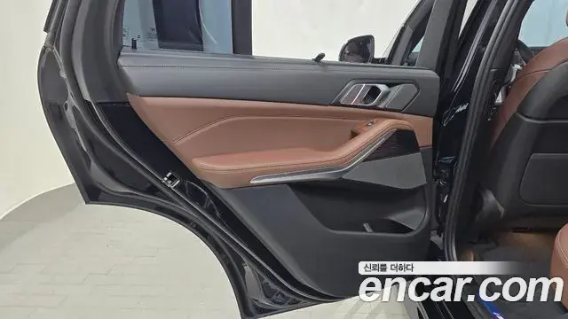 BMW X5 2025 — Photo 29/30