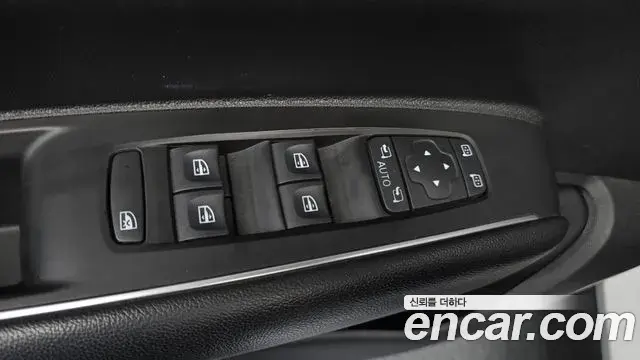 Renault Samsung QM6 2021 — Фото 19/20
