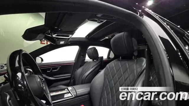 Mercedes-Benz S-Class 2023 — ფოტო 20/31