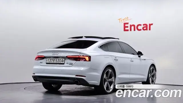 Audi A5 2019 — ფოტო 28/32