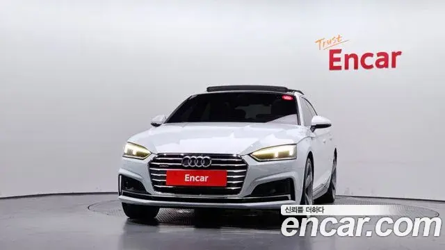 Audi A5 2019 — ფოტო 31/32