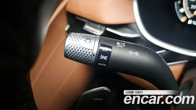 Genesis G80 2021 — ფოტო 13/35