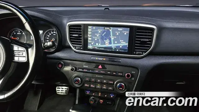 Kia Sportage The Bold 2019 — Фото 12/20