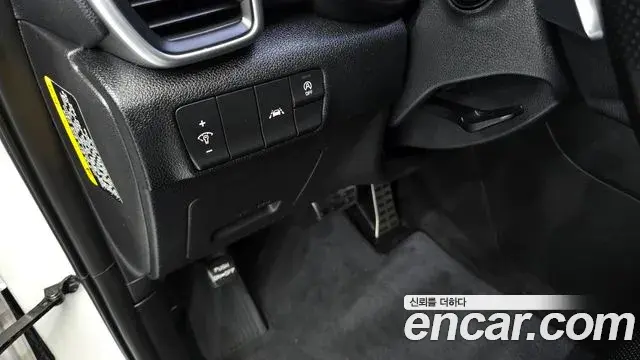 Kia Sportage The Bold 2019 — Фото 18/20