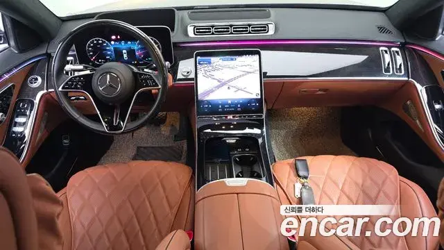 Mercedes-Benz S-Class 2022 — ფოტო 18/33