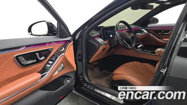 Mercedes-Benz S-Class 2022 — ფოტო 19/33