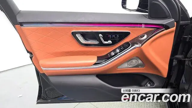 Mercedes-Benz S-Class 2022 — ფოტო 8/33