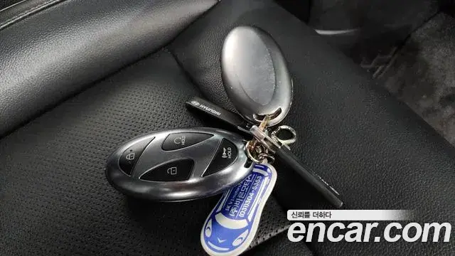 Hyundai Staria 2024 — ფოტო 5/34