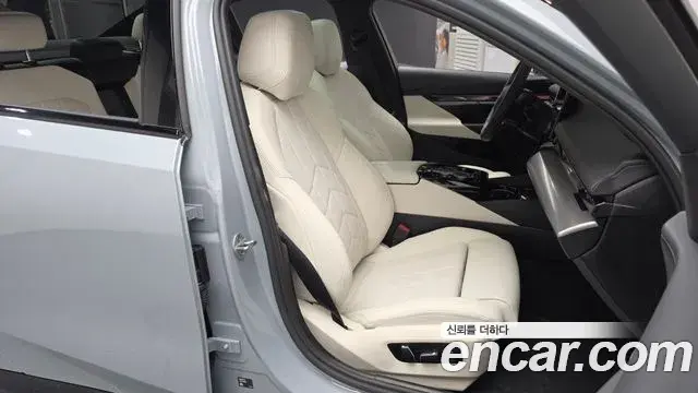 BMW 5 Series 2026 — Photo 12/20
