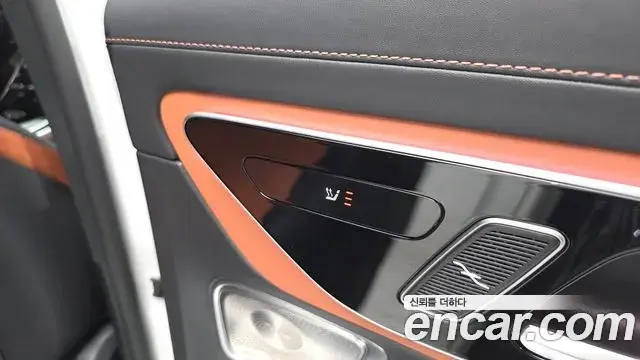 Mercedes-Benz GLC-Class 2025 — Şəkil 9/40