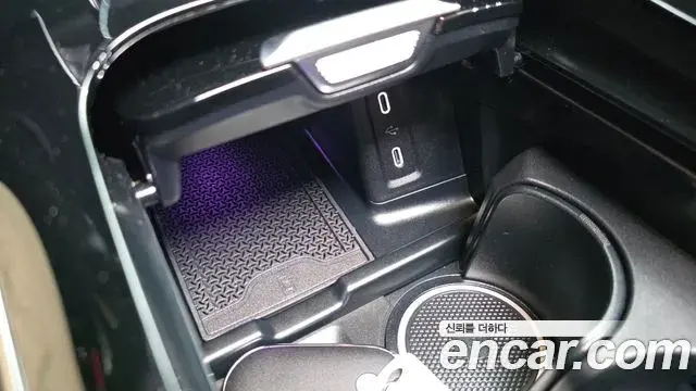 Mercedes-Benz GLC-Class 2025 — Şəkil 19/40