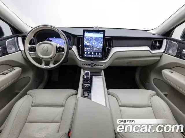 Volvo XC60 2025 — Şəkil 6/19
