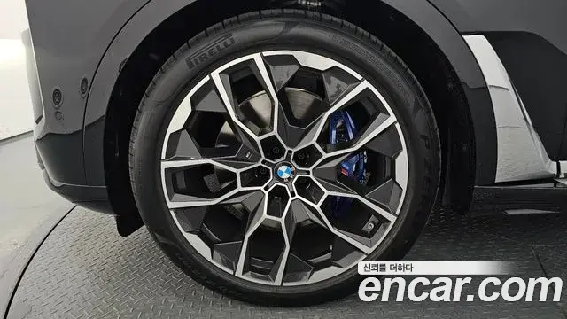 BMW X7 2026 — Photo 5/37