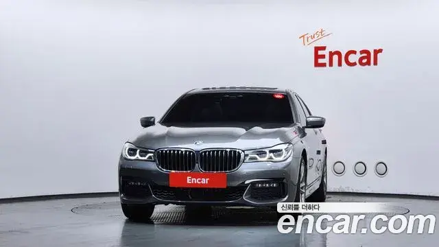 BMW 7 Series 2018 — Фото 2/20