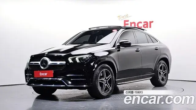 Mercedes-Benz GLE-Class 2021 — Şəkil 18/20