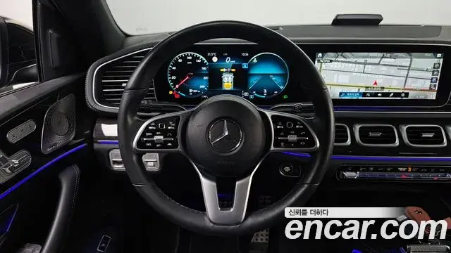 Mercedes-Benz GLE-Class 2021 — Şəkil 7/20
