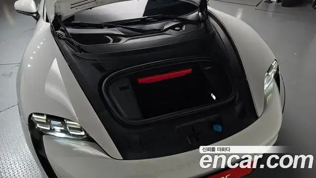 Porsche Taycan 2021 — ფოტო 10/34