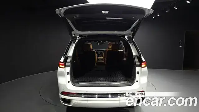Jeep Grand Cherokee 2023 — ფოტო 1/44