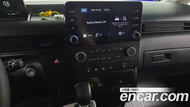 Hyundai Staria 2023 — Фото 14/20
