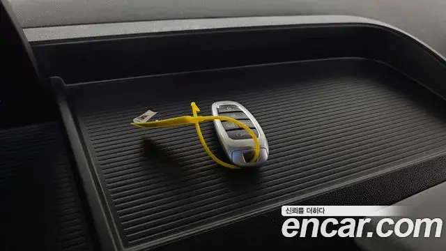 Hyundai Staria 2023 — Şəkil 21/34