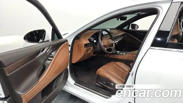 Genesis G80 2023 — Photo 26/33