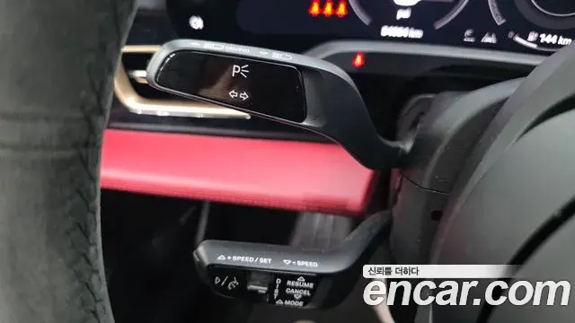 Porsche Taycan 2024 — Şəkil 35/35