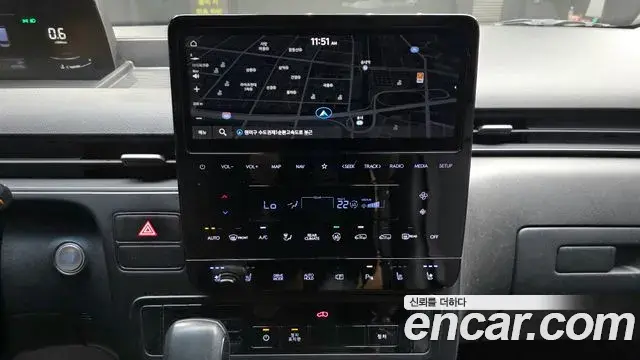 Hyundai Staria 2023 — Фото 14/20