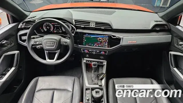 Audi Q3 2023 — ფოტო 21/25