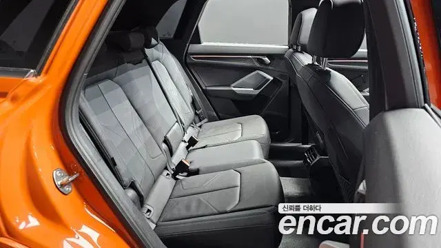 Audi Q3 2023 — ფოტო 12/25