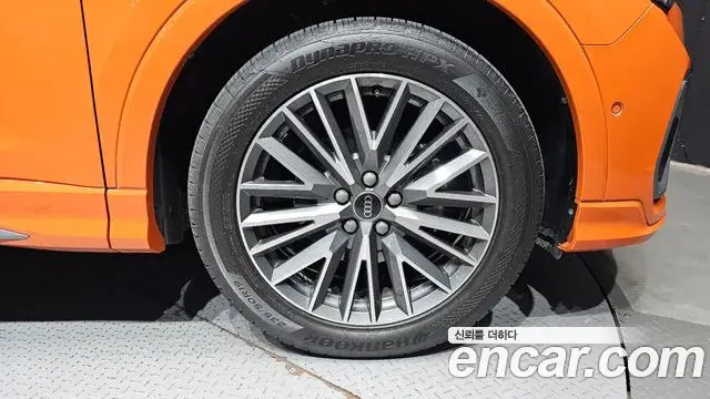 Audi Q3 2023 — ფოტო 20/25