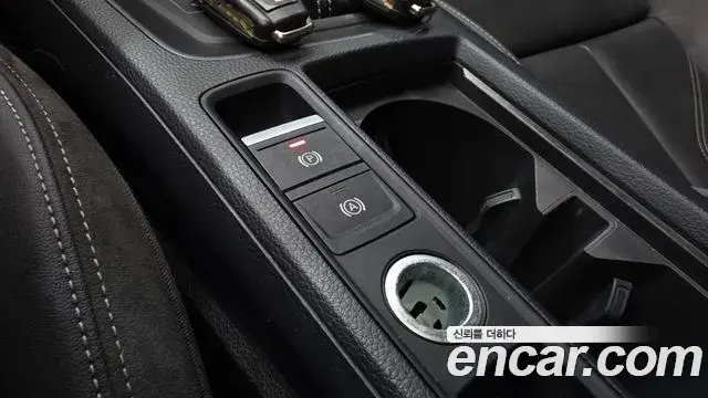 Audi Q3 2022 — ფოტო 14/31