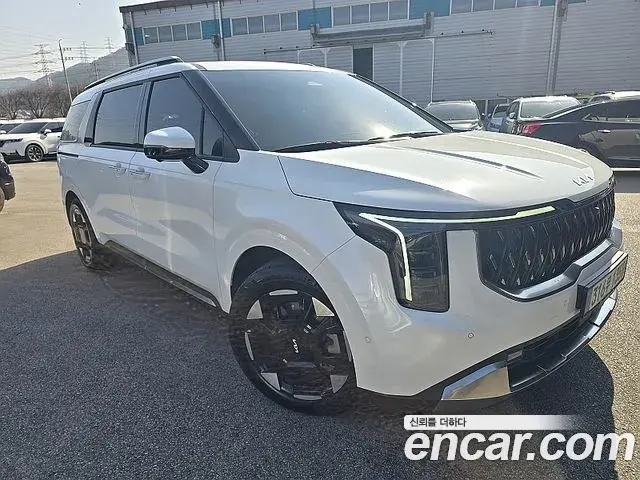 Kia Carnival 2024 — Photo 11/20