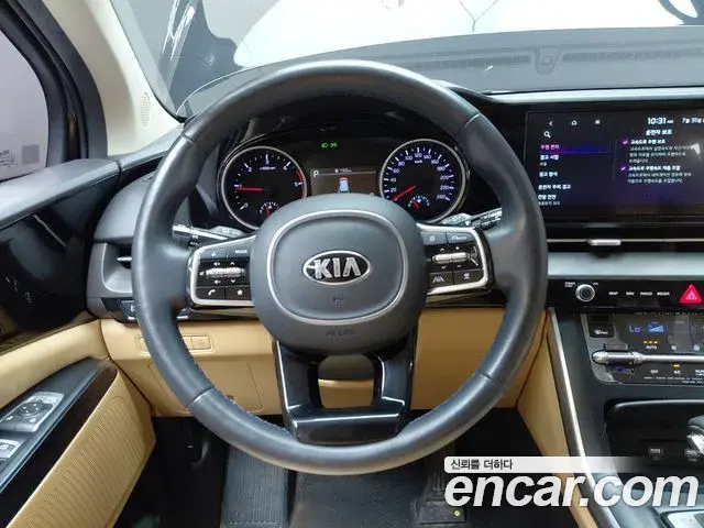 Kia Carnival 2021 — ფოტო 6/34