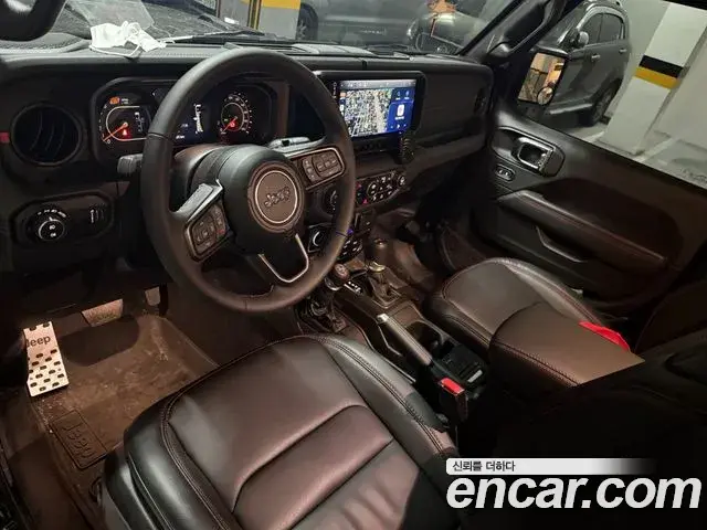Jeep Wrangler 2025 — ფოტო 6/8
