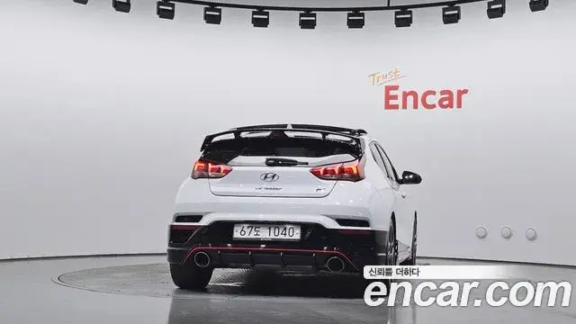 Hyundai Veloster 2018 — Фото 3/20