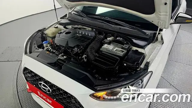 Hyundai Veloster 2018 — Фото 5/20