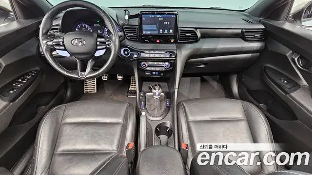 Hyundai Veloster 2018 — Фото 6/20