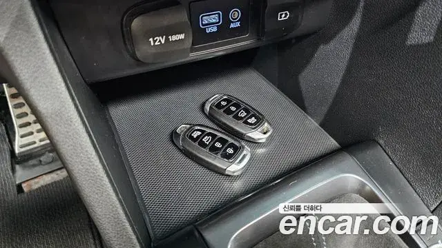 Hyundai Veloster 2018 — Фото 15/20