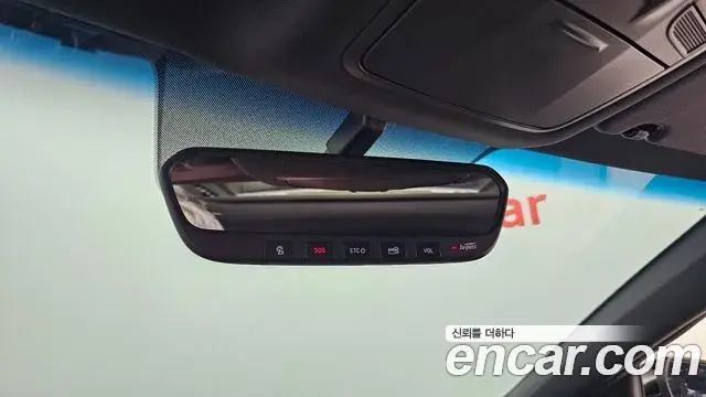 Hyundai Veloster 2018 — Фото 19/20