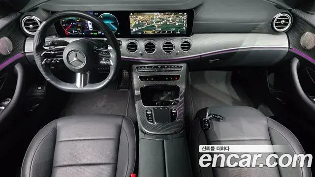 Mercedes-Benz E-Class 2022 — Şəkil 25/32