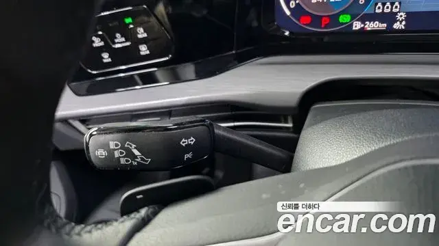Volkswagen Golf 2022 — Şəkil 28/35