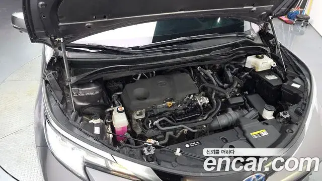 Toyota Sienna 2023 — Photo 1/35