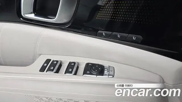 Kia Carnival 2024 — Photo 9/36