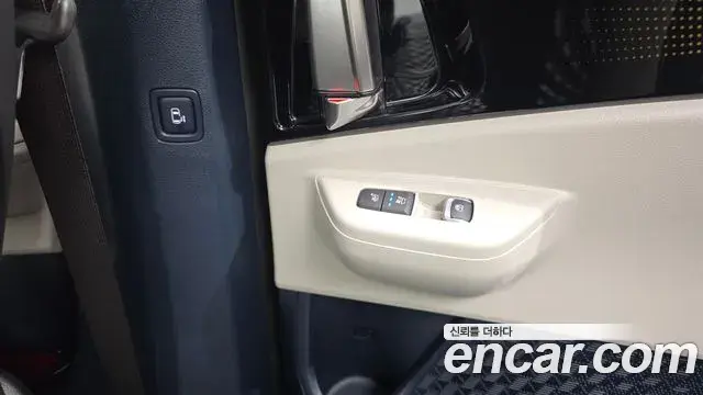 Kia Carnival 2024 — Photo 26/36