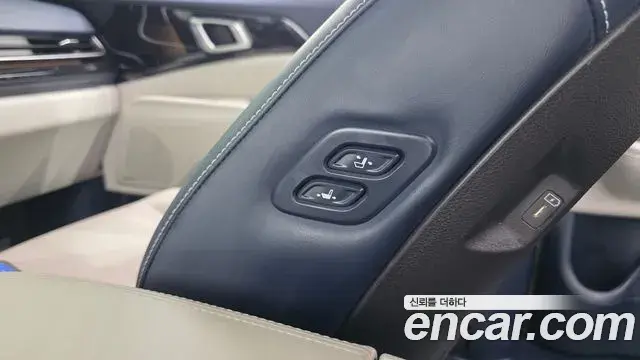 Kia Carnival 2024 — Photo 13/36