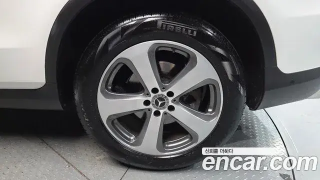 Mercedes-Benz GLC-Class 2018 — ფოტო 20/20