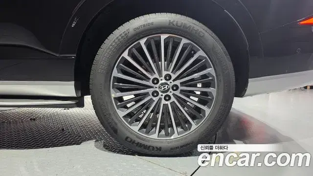Hyundai Palisade 2025 — Photo 8/35