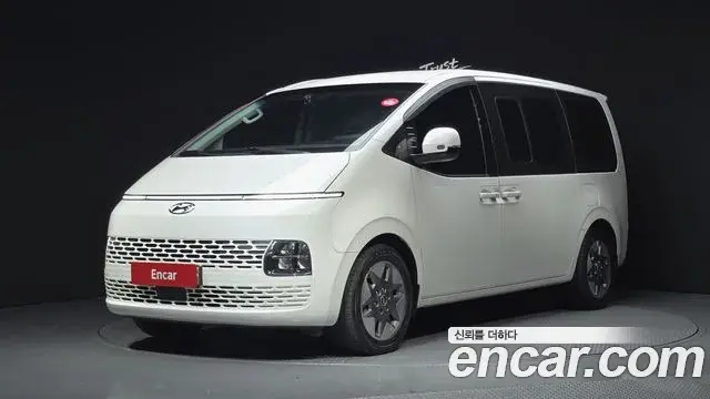 Hyundai Staria 2022 — Photo 30/31